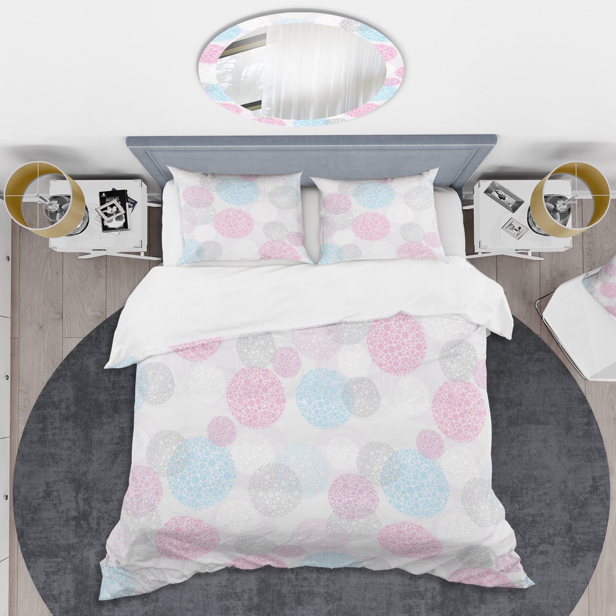 Designart 'Circular Abstract Retro Geometric III' Mid-Century Duvet Cover Set